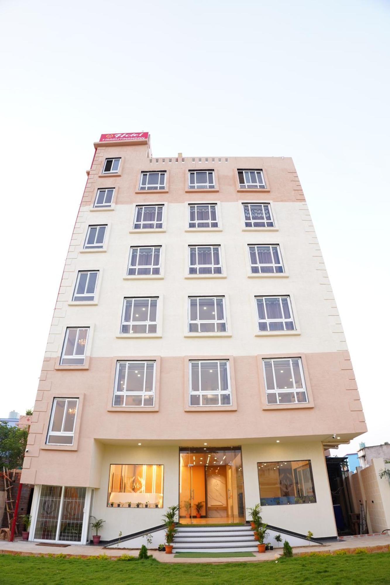 The Marutinandan Grand Hotel Deoghar Eksteriør billede