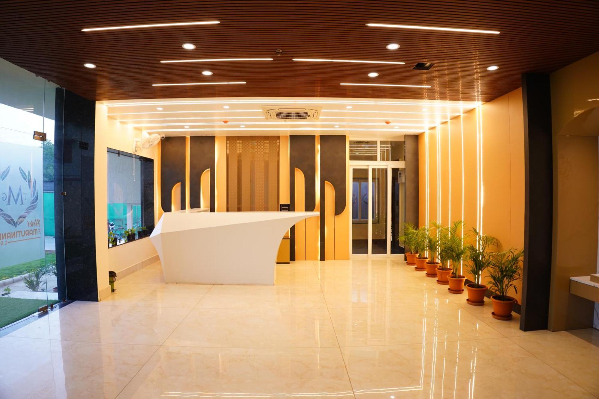The Marutinandan Grand Hotel Deoghar Eksteriør billede