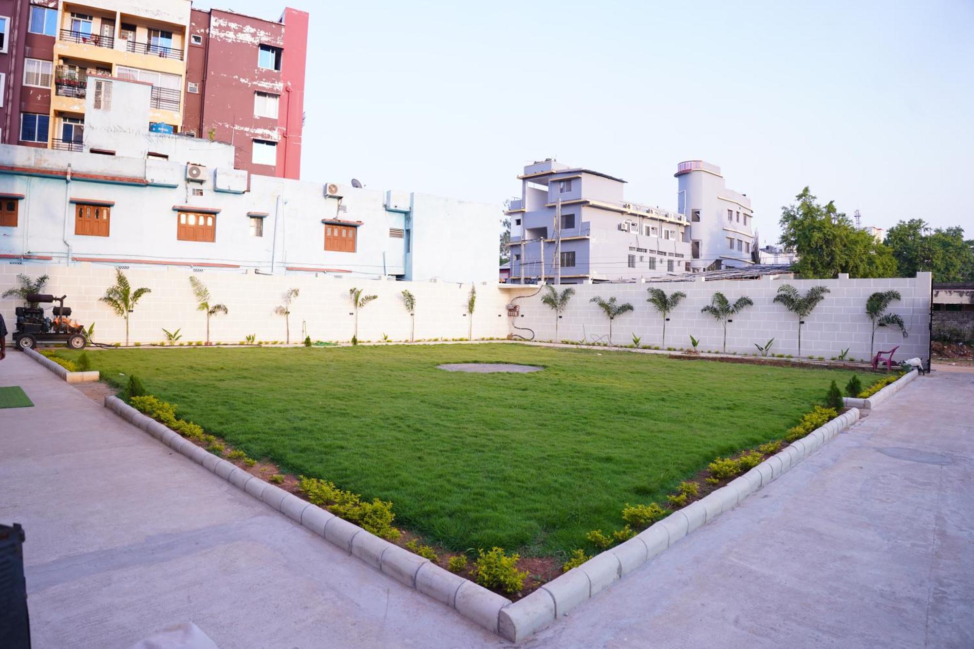 The Marutinandan Grand Hotel Deoghar Eksteriør billede